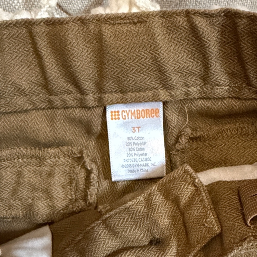 Set of Four Toddlers Pants (size 3T) - Picture 7 of 13